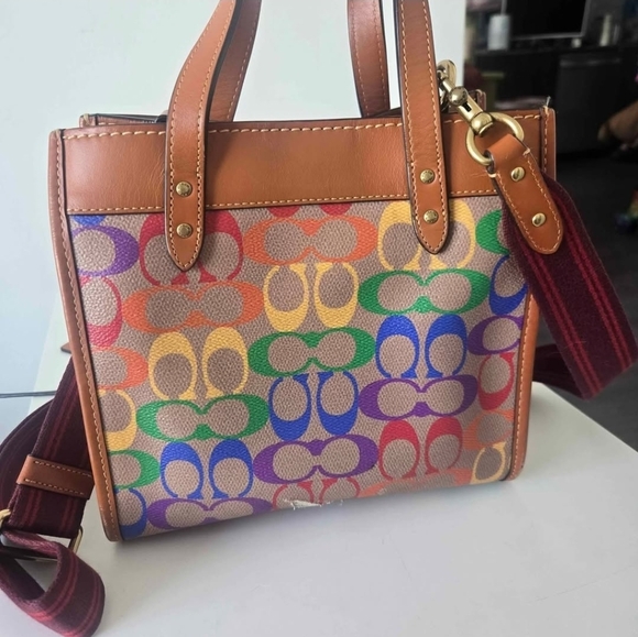 Coach Pride Signature Field Tote - Picture 5 of 9